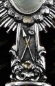 ALTRI SIMBOLI DELLA PASSIONE DI CRISTO CESELLATI SUL RELIQUIARIO IN ARGENTO