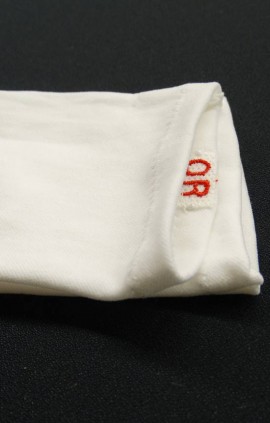 WHITE HOLY  SEPULCHRE  KNIGHT&#039;S GLOVES