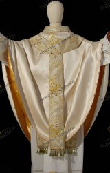 EARLY CHRISTIAN WHITE CHASUBLE 5172A11