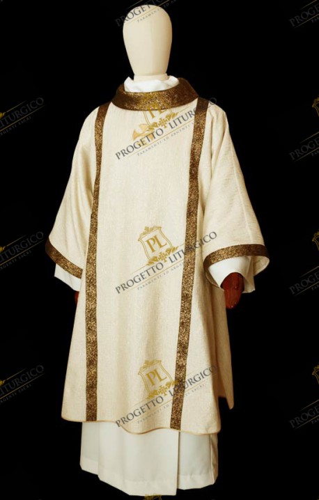 WHITE DALMATIC 95269A153