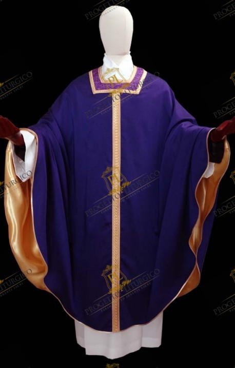 PURPLE EARLY CHRISTIAN CHASULA 50248D19