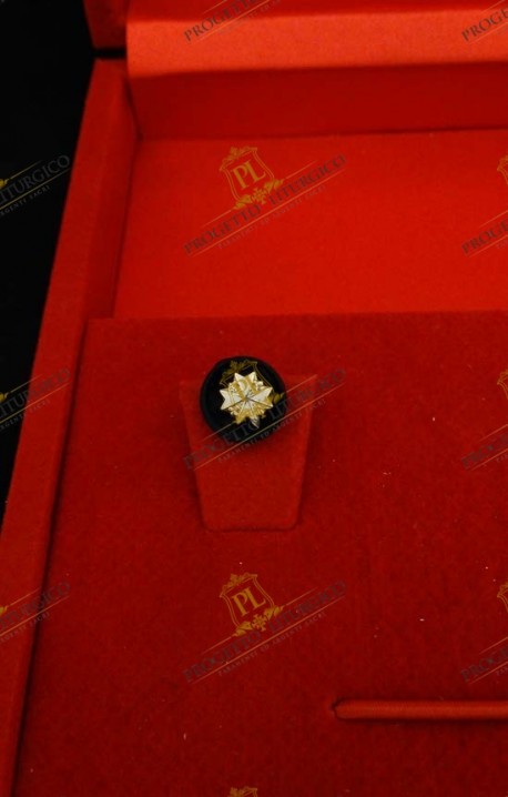 ROSETTA DA OCCHIELLO CAVALIERE DI ONORE E DEVOZIONE IN OBBEDIENZA MALTA